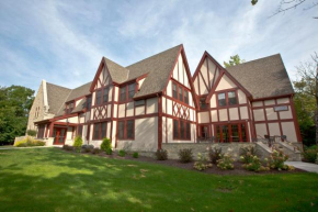 Гостиница The Inn at Shattuck - St. Mary's  Фариболт